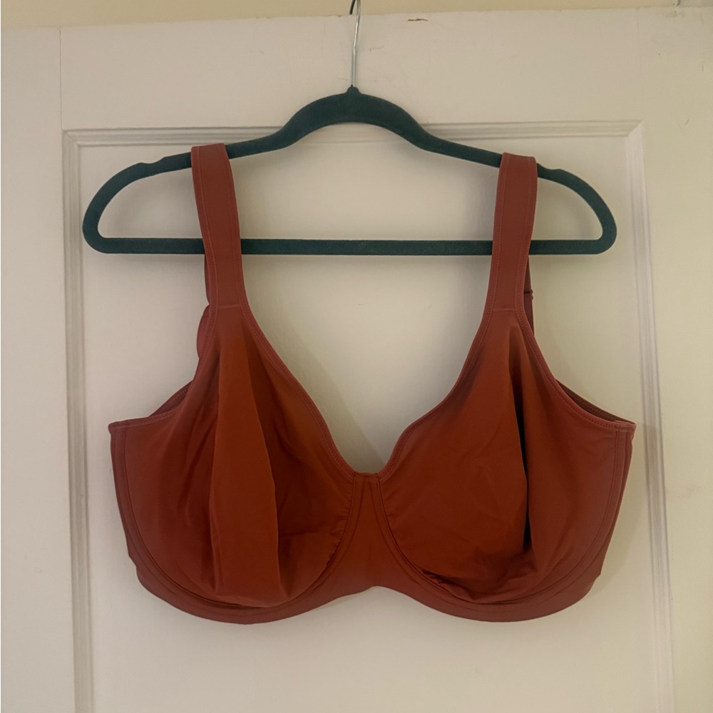 NWT Women's Intimates Dark Pink Bra